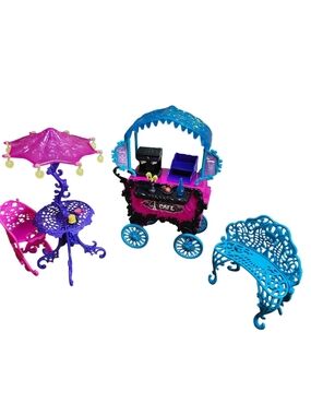 Monster High Scaris Cafe Playset